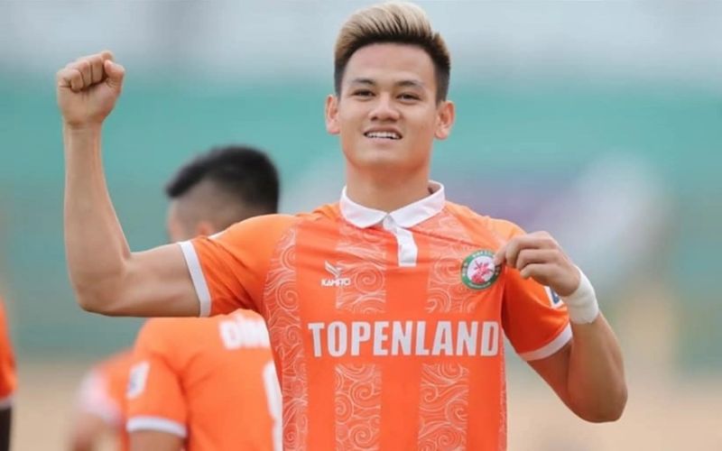 Hồ Tấn Tài cầu thủ tài năng trẻ Bình Định vụt sáng từ VCK U21 Quốc gia năm 2015